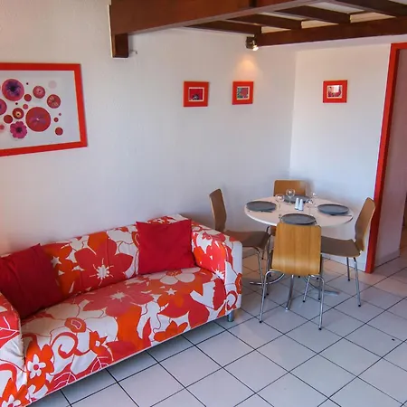 Le By Interhome Apartman *